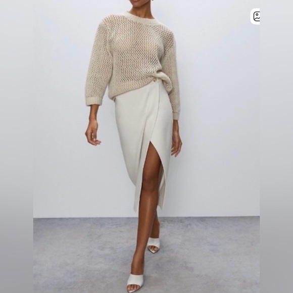 Aritzia Dresses & Skirts - NWT ARITZIA BABATON Leona Wrap High Waisted Cream Pencil Midi Skirt Classic 6